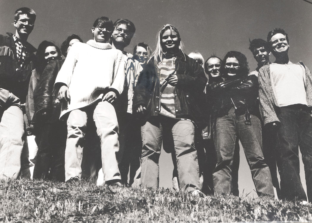 Graphic design student Markus Schröppel (4th person from the right) at the Rovaniemen taide- ja käsiteollisuusoppilaitos (English Rovaniemi College of Arts and Crafts), short Rotko, in the year 1994.